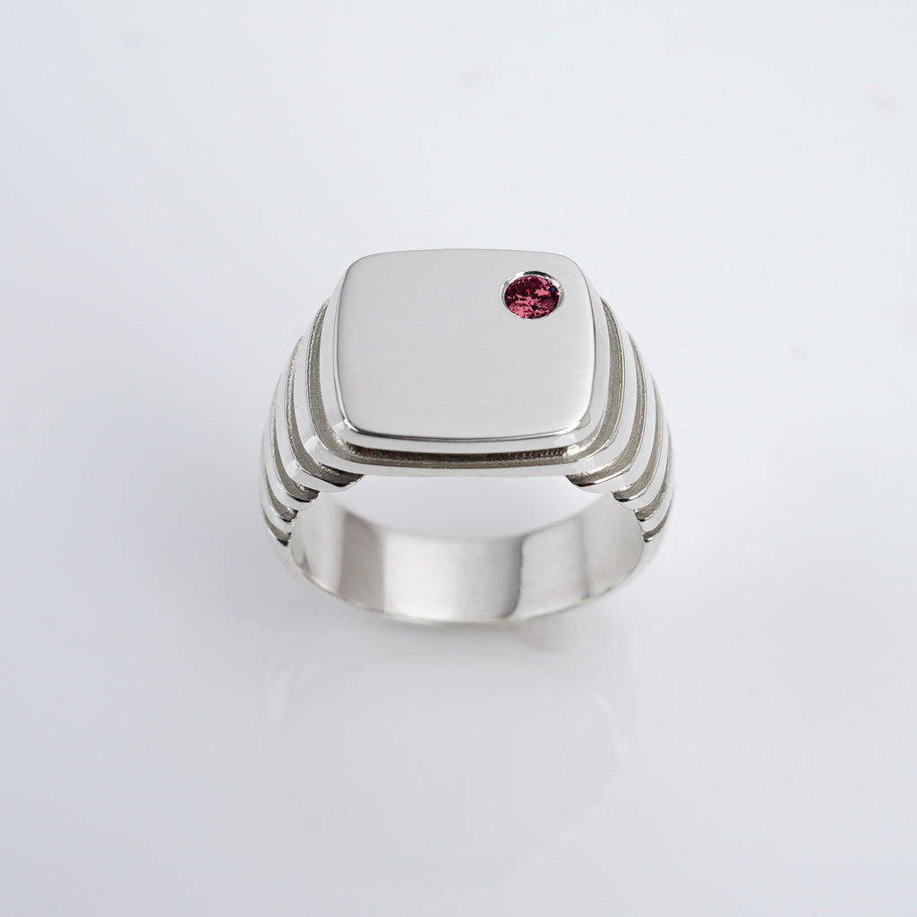 Growth Square Signet - Ruby
