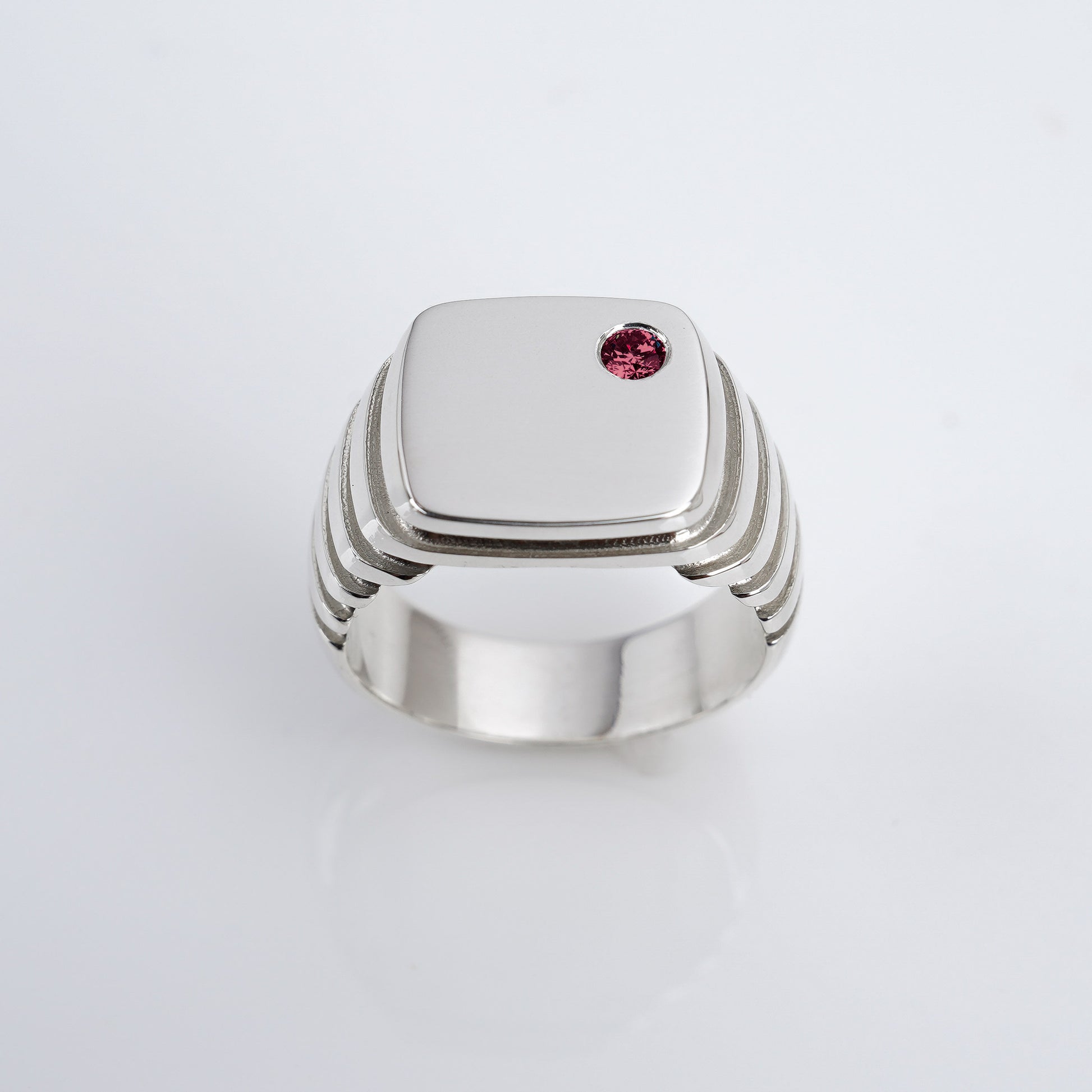 Growth Square Signet - Ruby