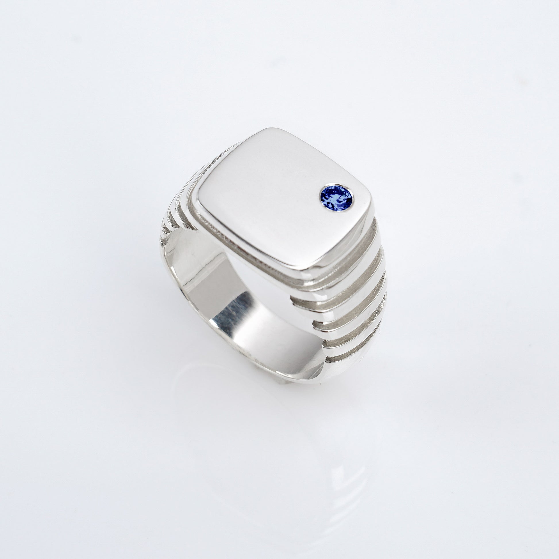 Growth Square Signet - Sapphire