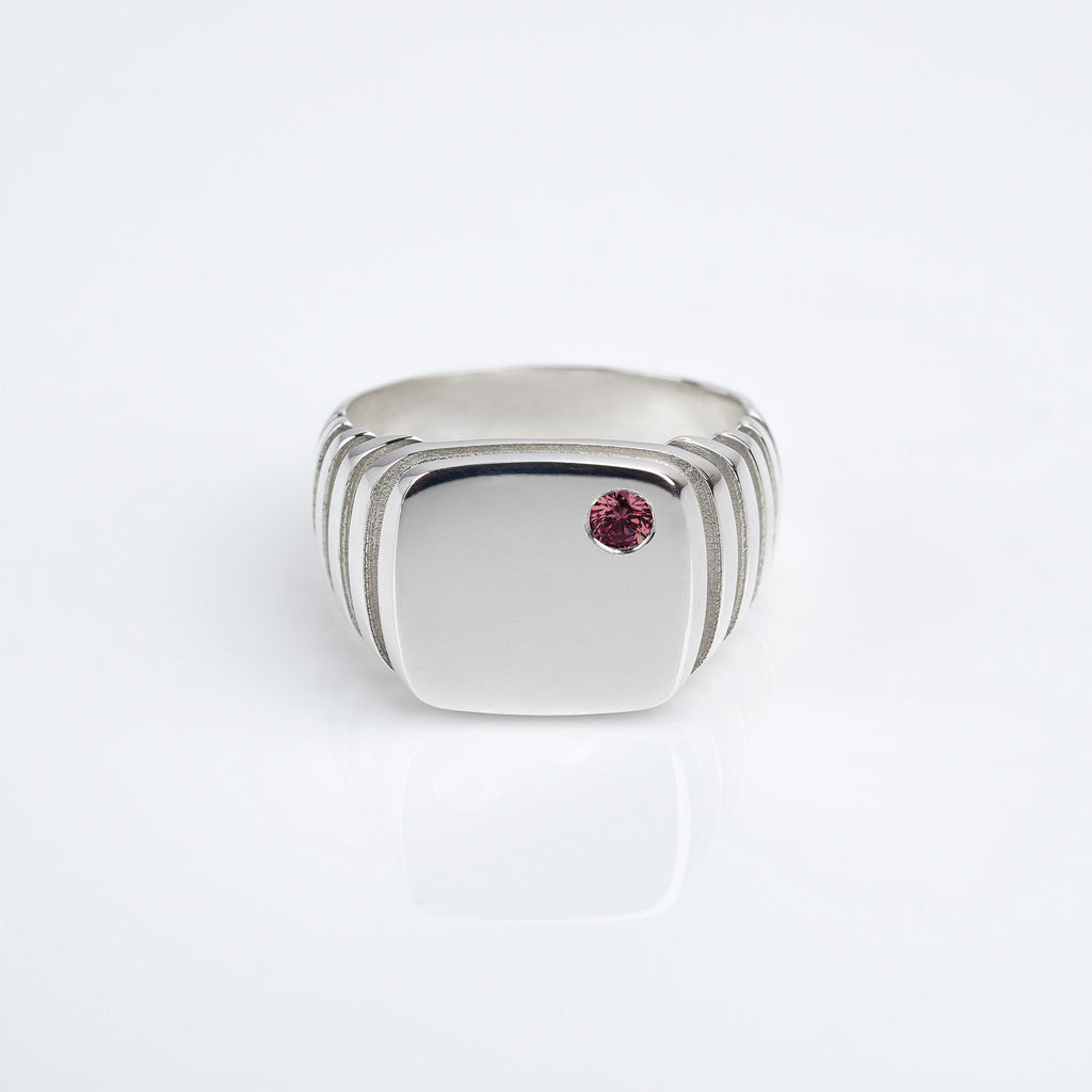 Growth Square Signet - Ruby