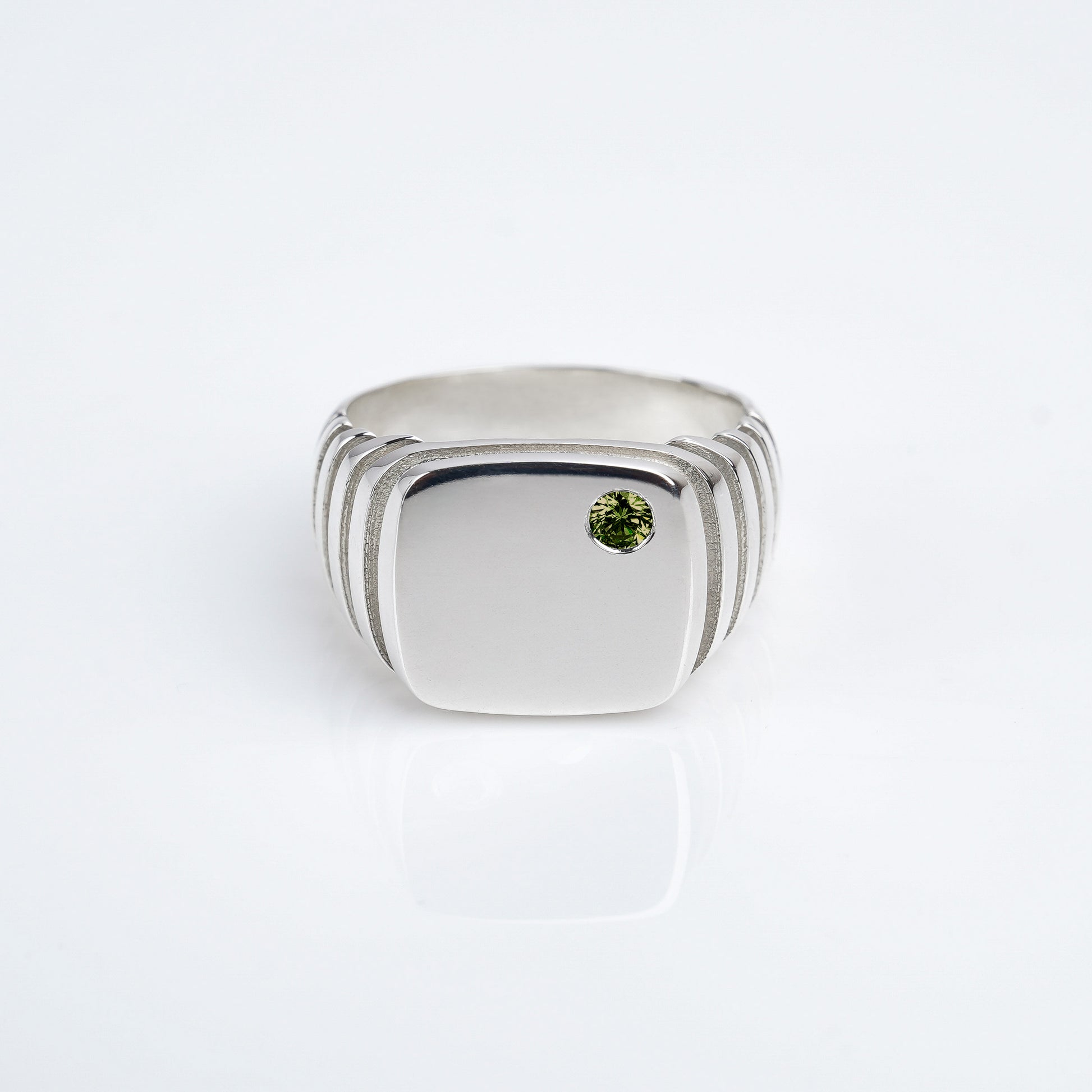 Growth Square Signet - Peridot