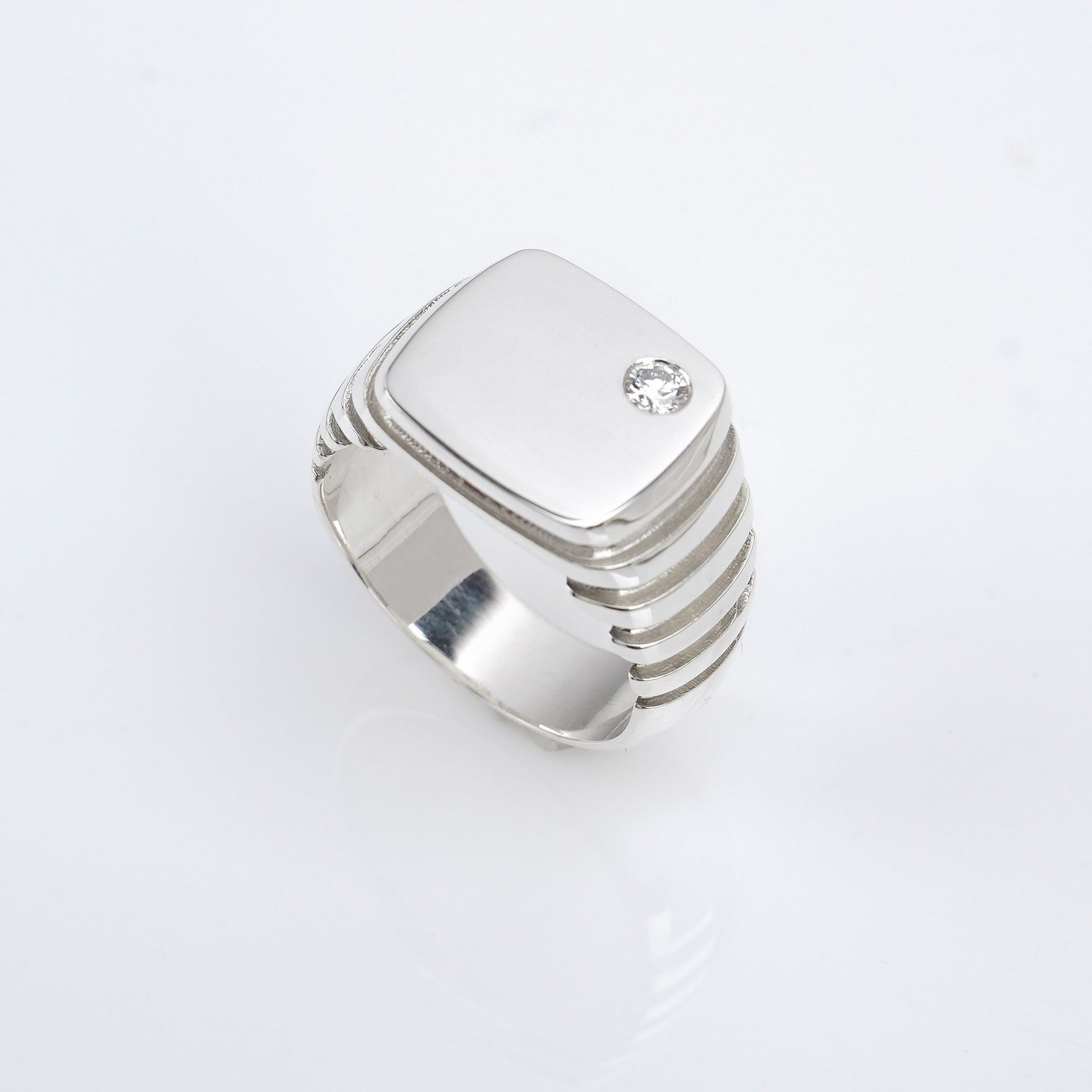 Growth Square Signet - Diamond
